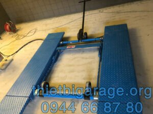 Cầu nâng di động Ravaglioli RAV 1450N